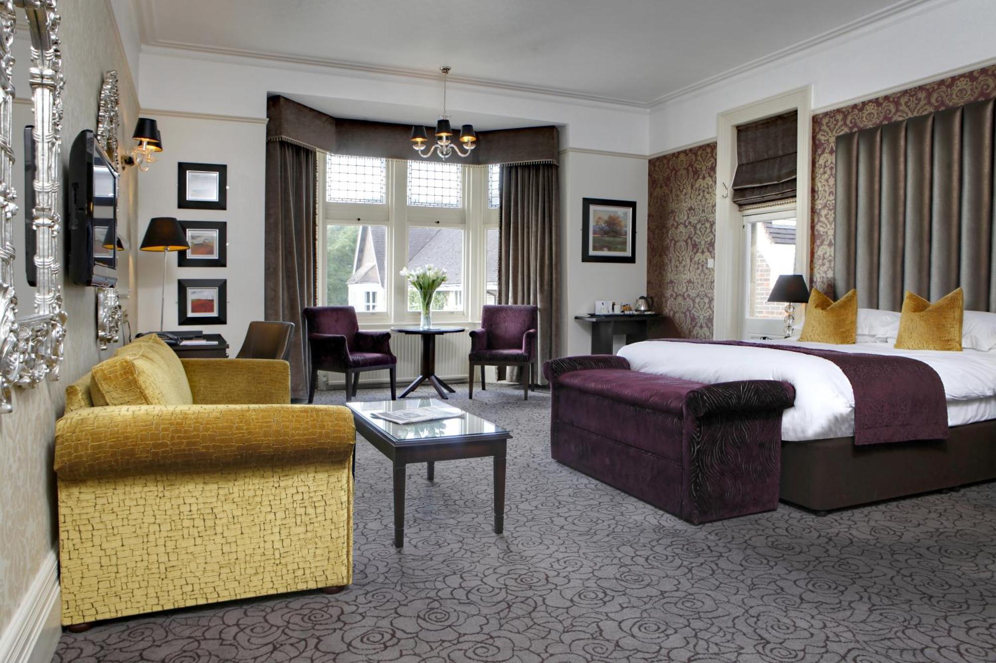 Pontlands Park Hotel Chelmsford Exterior photo